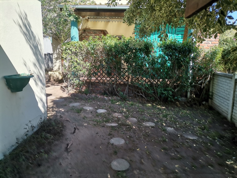 To Let 2 Bedroom Property for Rent in Beacon Bay Eastern Cape